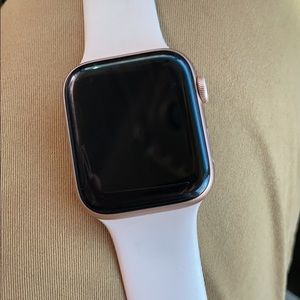 Apple Watch Series 4